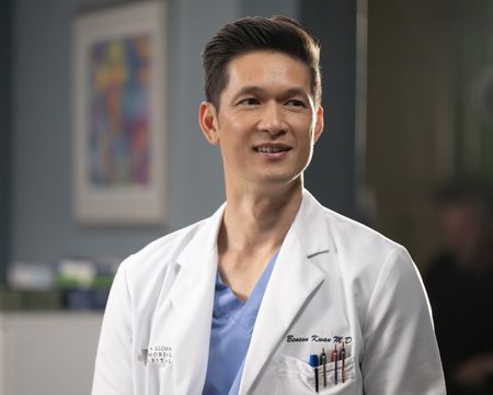 HARRY SHUM JR.