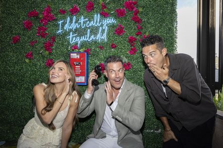 HANNAH BROWN, JESSE PALMER, WELLS ADAMS