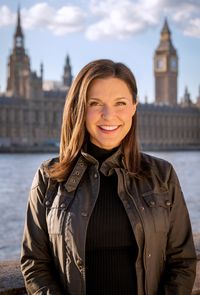 Bio profile offMaggie Rulli