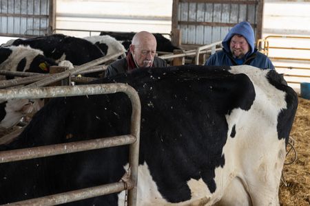 Doc and Charles braved a raging snowstorm for an emergency farm call. (National Geographic/Mike Stankevich)