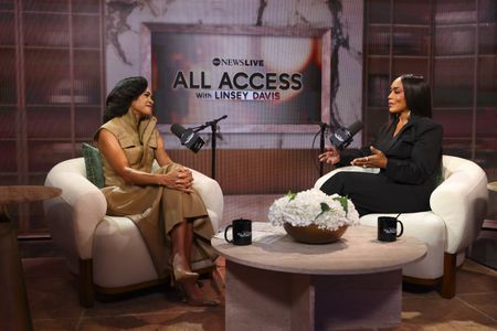 LINSEY DAVIS, ANGELA BASSETT