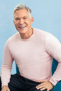 Bio profile offSam Champion