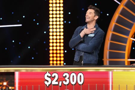 MICHAEL URIE