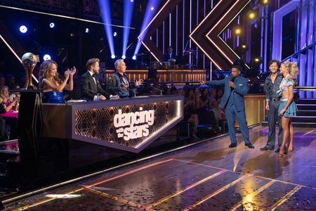 CARRIE ANN INABA, DEREK HOUGH, BRUNO TONIOLI, ALFONSO RIBEIRO, CONNOR WOOD, RYLEE ARNOLD