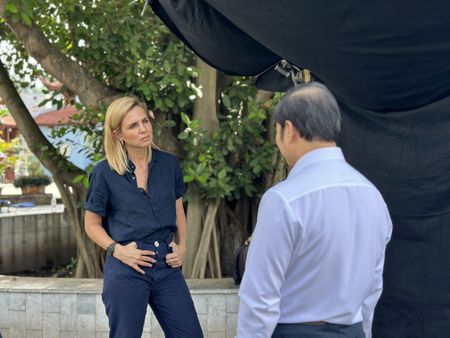 Mariana van Zeller interviews Nguyen Tuong Long at the China and Vietnam border. (National Geographic)
