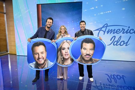 LUKE BRYAN, CARRIE UNDERWOOD, LIONEL RICHIE