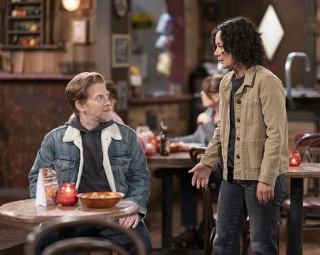 SETH GREEN, SARA GILBERT