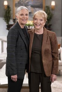 JANE ELLIOT, ERIKA SLEZAK