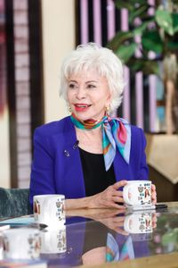 ISABELLE ALLENDE