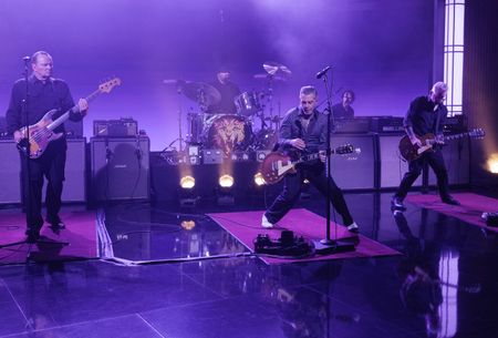 SOCIAL DISTORTION