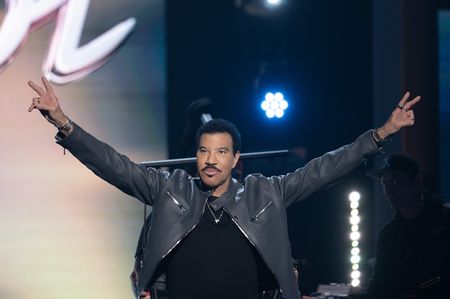 LIONEL RICHIE