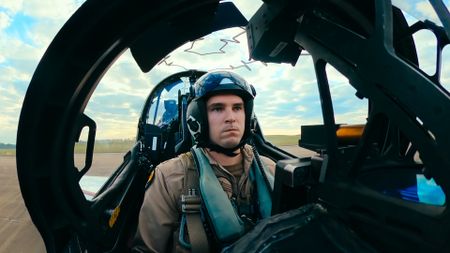 Student LTJG Andrew Seepe prepares for his next dog fight. (Credit: National Geographic)