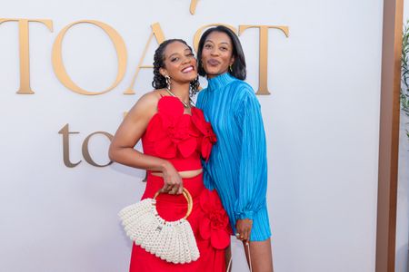 CHINAKA HODGE, MAYA WILLIAMS