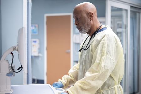 JAMES PICKENS JR.