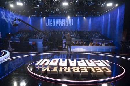 CELEBRITY JEOPARDY!