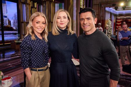 KELLY RIPA, KATE UPTON, MARK CONSUELOS